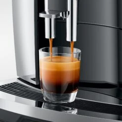 JURA E8 Espresso Machine - Chrome (NAA) -Coffee Promotion Shop E8 Chrome NAA espresso closeup square