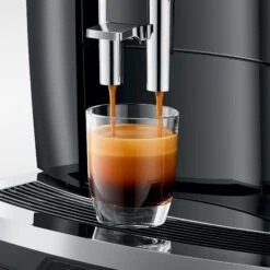JURA E8 Espresso Machine - Piano Black (NAA) 23 JURA E8 Espresso Machine - Piano Black (NAA) -Coffee Promotion Shop E8 Piano Black NAA espresso closeup square