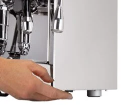 ECM Mechanika VI Slim Espresso Machine 18 ECM Mechanika VI Slim Espresso Machine -Coffee Promotion Shop ECMMechanikaVISlimSchaltermitHandDetail scaled
