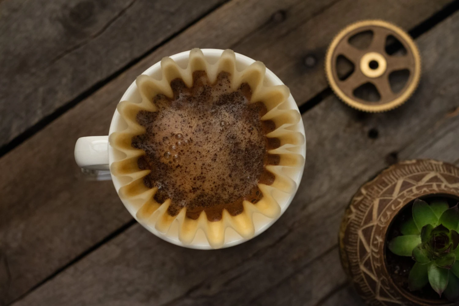 Saint Anthony Industries F70 Ceramic Flatbottom Pourover Brewer - Mahoney Brown 2 Saint Anthony Industries F70 Ceramic Flatbottom Pourover Brewer - Mahoney Brown - Image 2