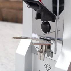 Eureka Mignon Magnifico Coffee Grinder In Polished Natural Silver -Coffee Promotion Shop IMG 6067 1 scaled