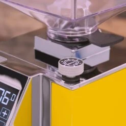 Eureka Mignon Magnifico Coffee Grinder In Yellow 23 Eureka Mignon Magnifico Coffee Grinder In Yellow -Coffee Promotion Shop IMG 6131 scaled