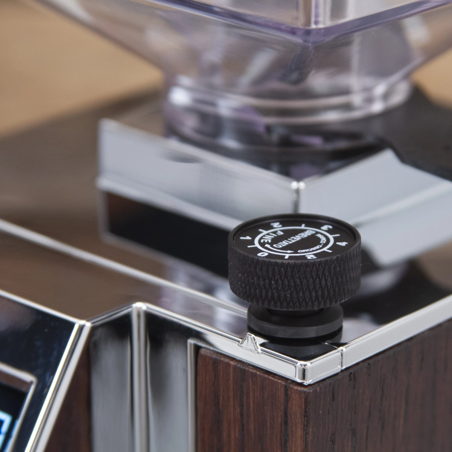 Eureka Mignon Design Coffee Grinder In Wenge 7 Eureka Mignon Design Coffee Grinder In Wenge - Image 7