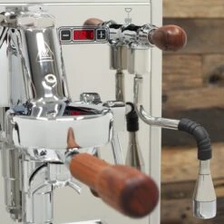 Bezzera Magica PID Espresso Machine - Rosewood -Coffee Promotion Shop IMG 8543 81555495 883e 4986 b87d bb63f0575bd1 scaled