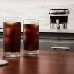 KitchenAid® Cold Brew Coffee Maker - 14 Cup 29 KitchenAid® Cold Brew Coffee Maker - 14 Cup -Coffee Promotion Shop kitchenaidcoldbrewmakerlifestyle10 27b17761 28a6 400f ae52 bc6ceac604ce