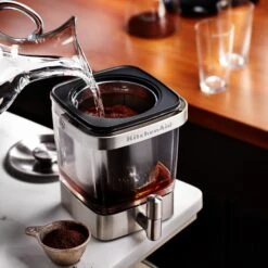 KitchenAid® Cold Brew Coffee Maker - 19 Cup -Coffee Promotion Shop kitchenaidcoldbrewmakerlifestyle15