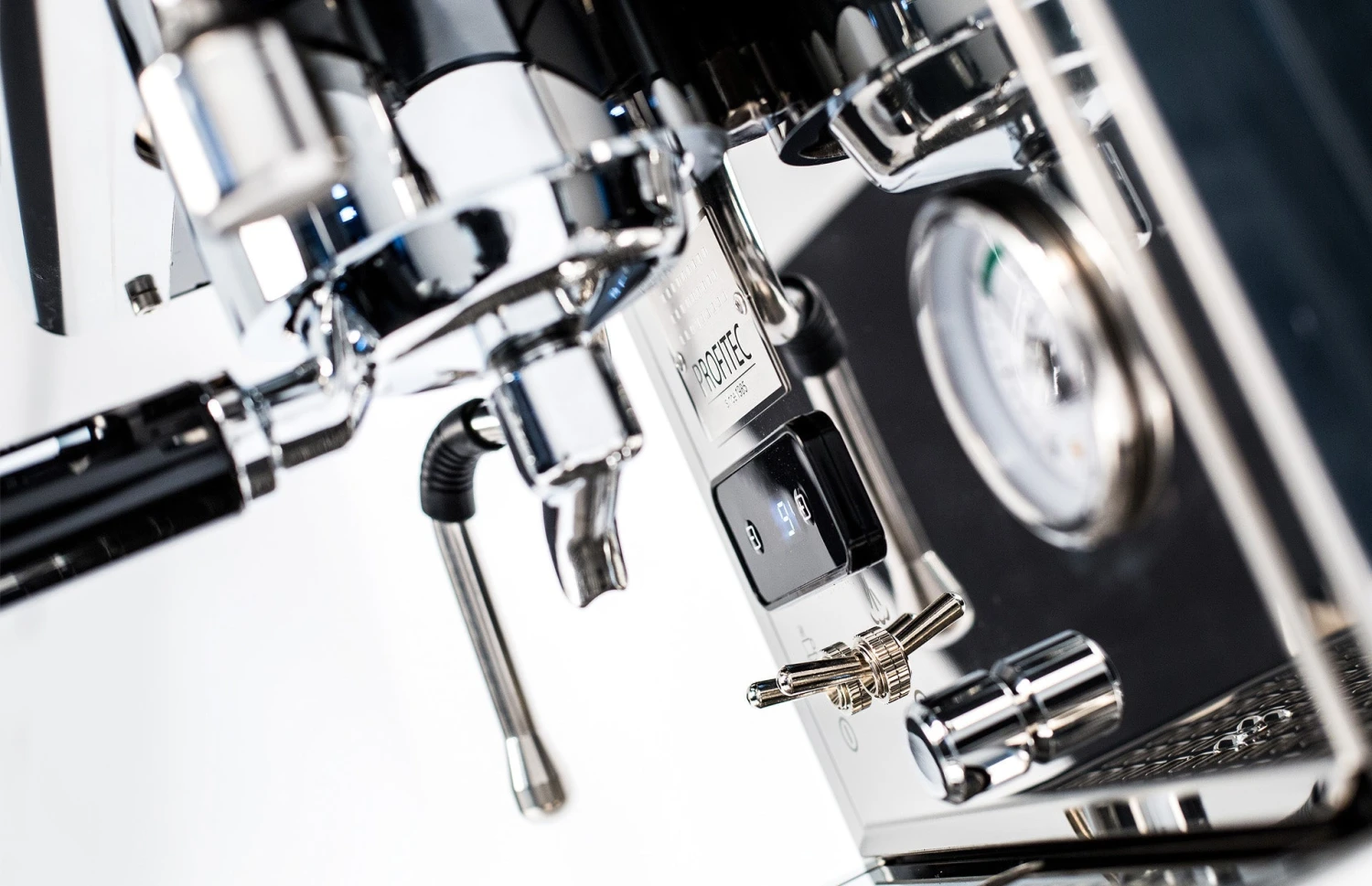 Profitec Pro 300 Dual Boiler Espresso Machine With Walnut 3 Profitec Pro 300 Dual Boiler Espresso Machine With Walnut - Image 3