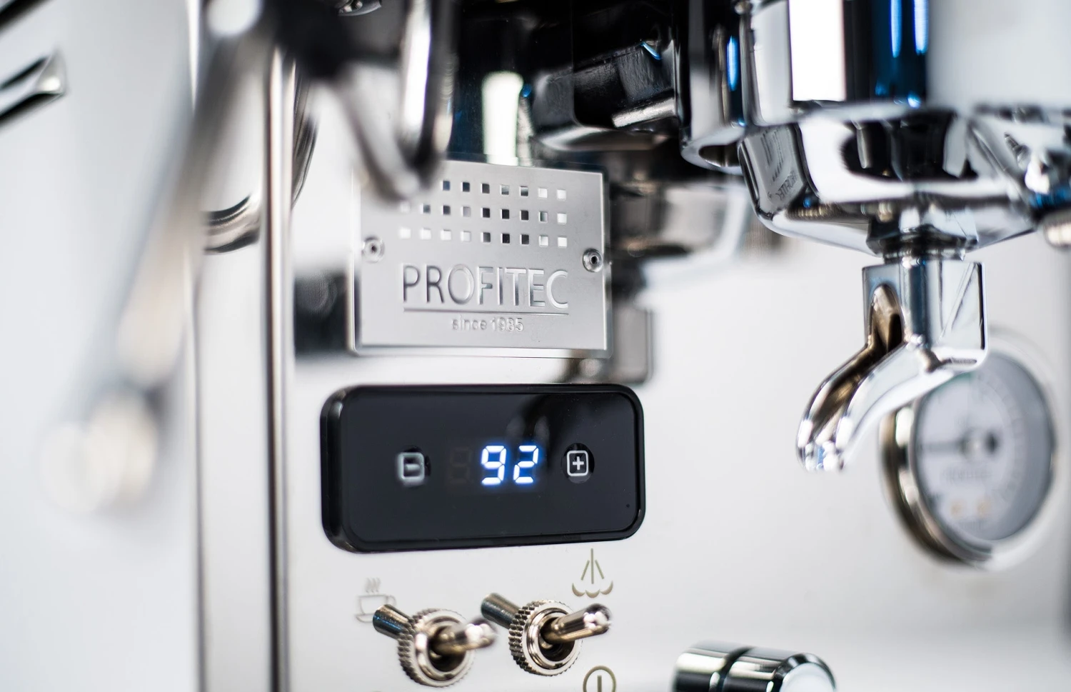 Profitec Pro 300 Dual Boiler Espresso Machine With Walnut 4 Profitec Pro 300 Dual Boiler Espresso Machine With Walnut - Image 4